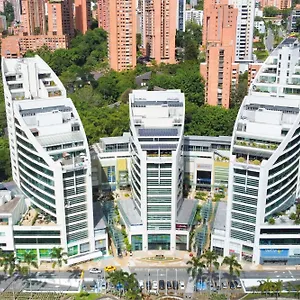 San Fernando Plaza Hotel